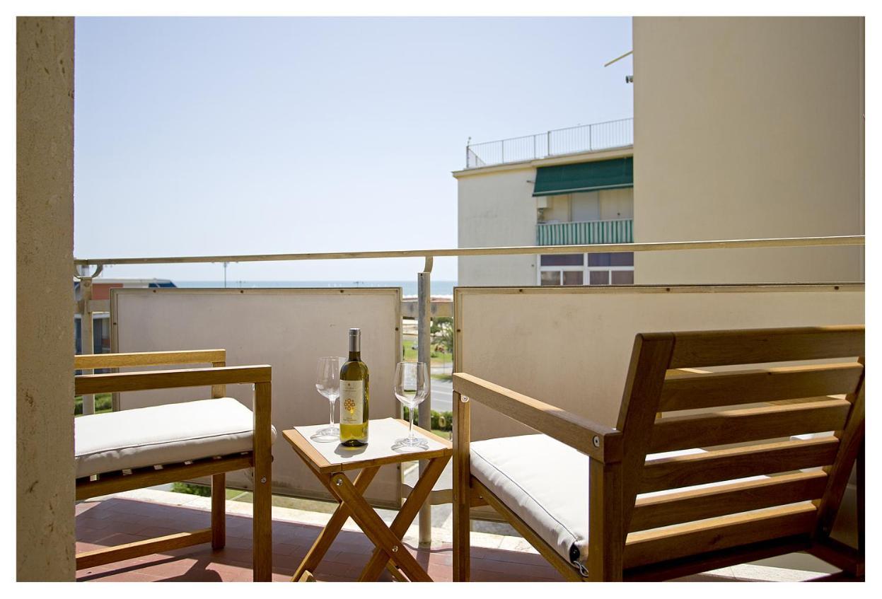 Apartamento Casa Gorgone, Seafront Flat! Viareggio Exterior foto